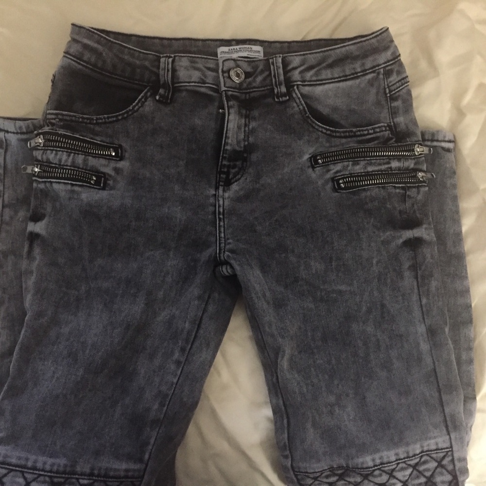 Zara Jeans with Zips - Picture 4 of 5